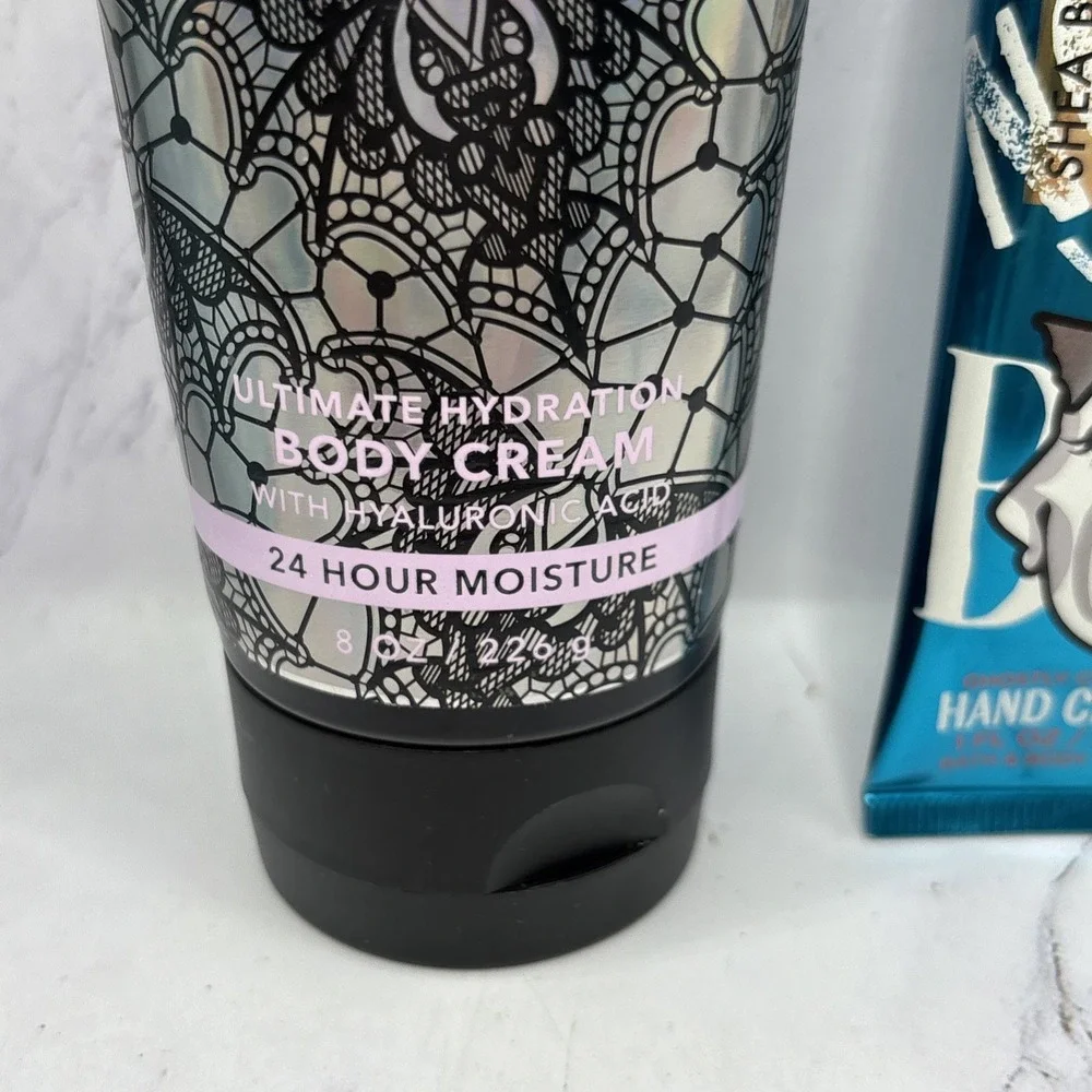 Bath & Body Works bath body